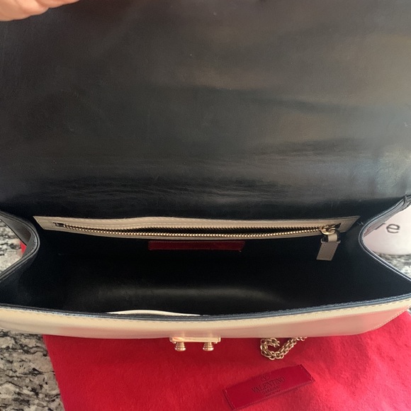 Valentino Garavani - Picture 12 of 14